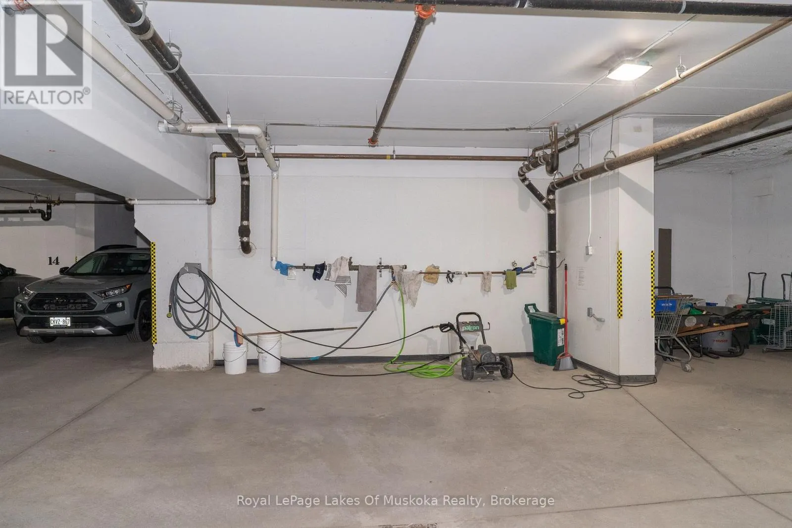 403 - 24 DAIRY LANE #403