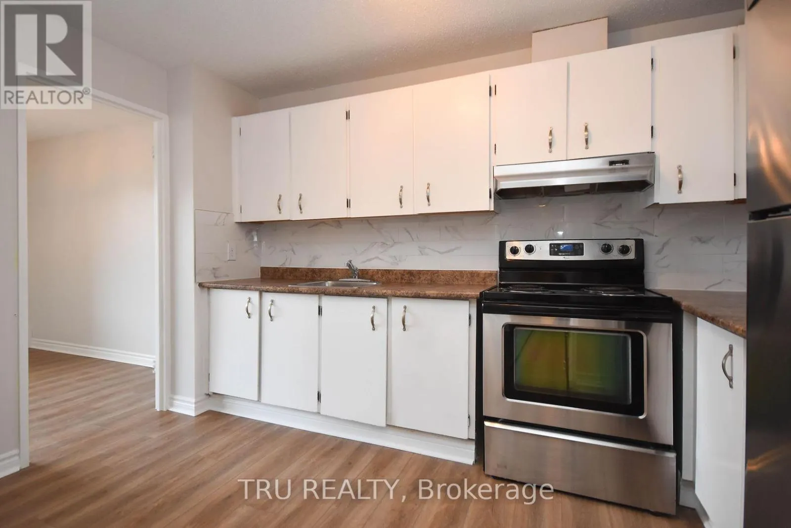 807 - 1505 BASELINE ROAD