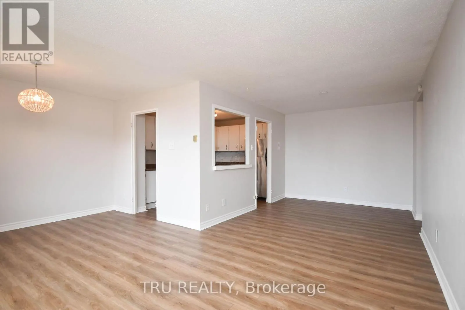 807 - 1505 BASELINE ROAD