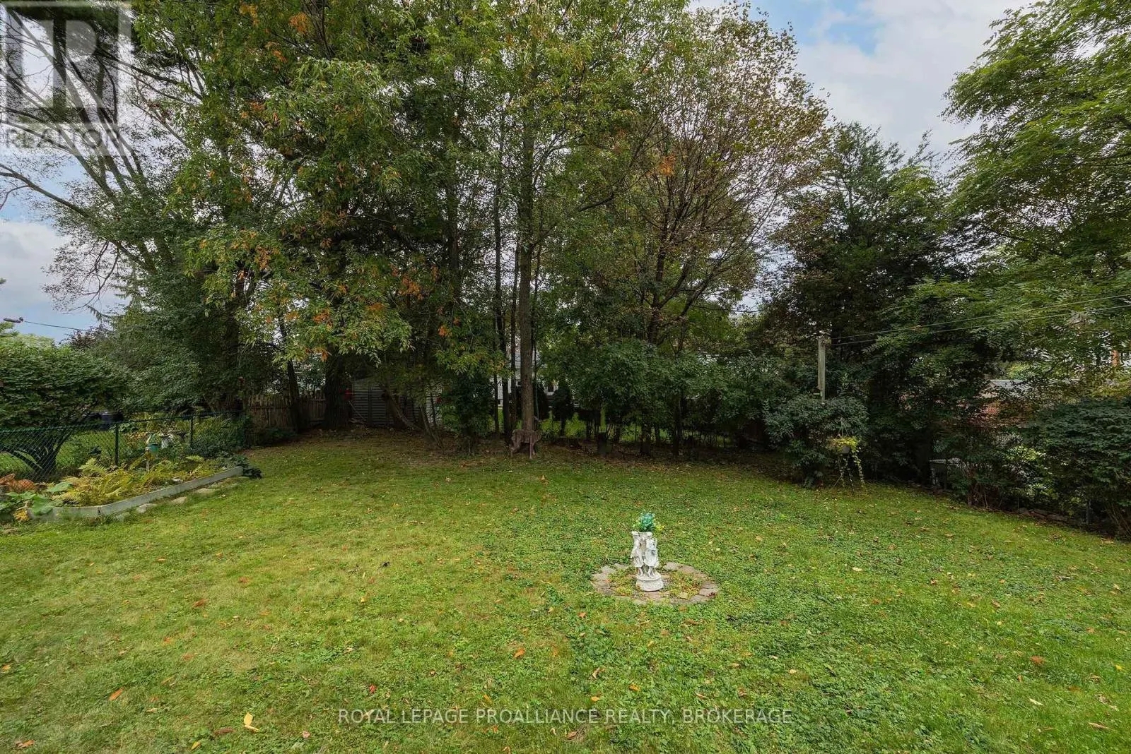 151 HAWTHORNE AVENUE