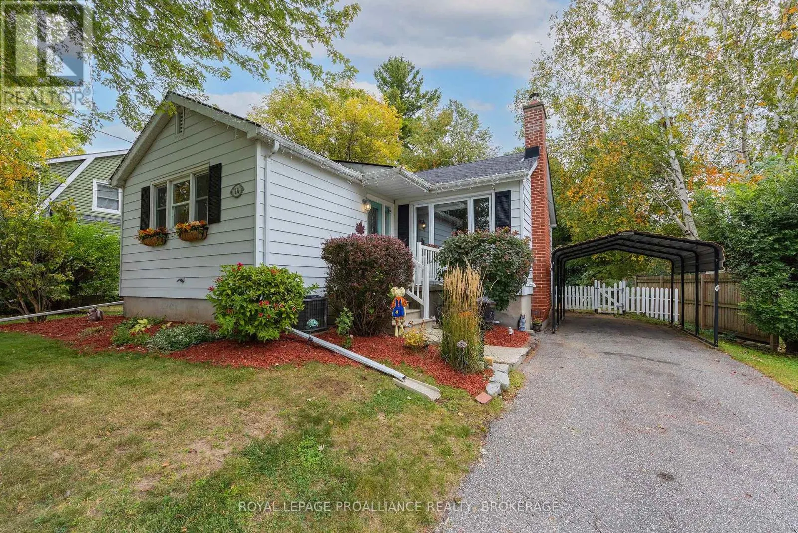 151 HAWTHORNE AVENUE