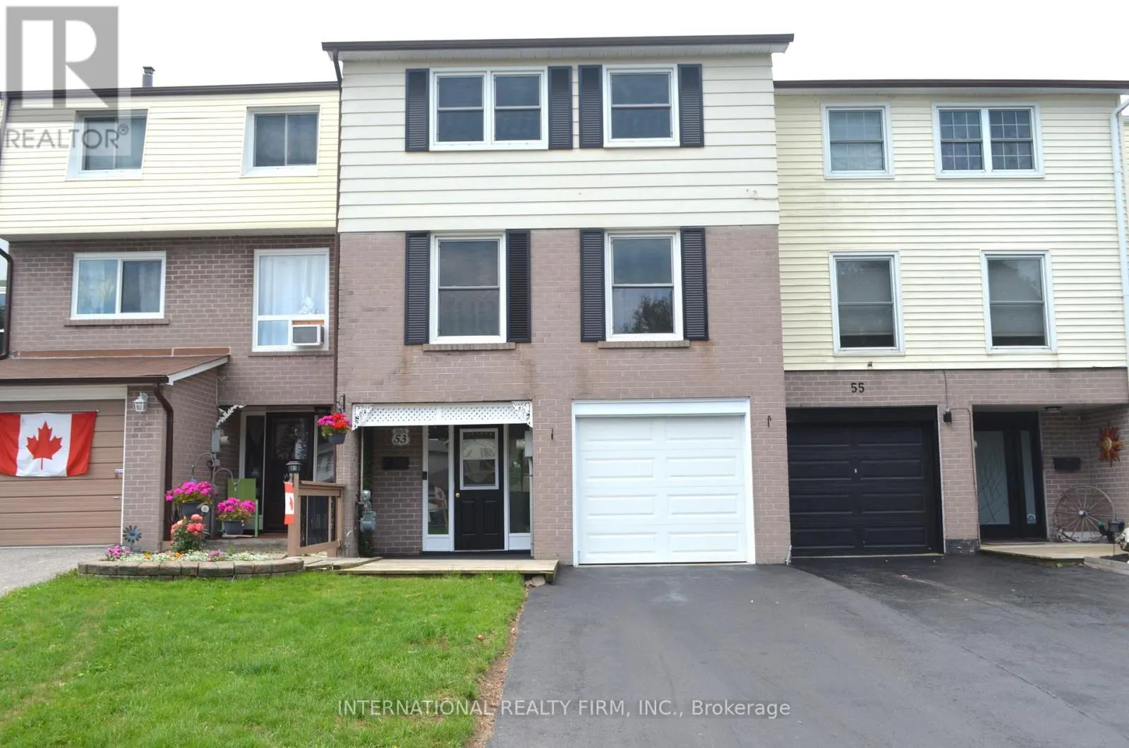 53 PEACOCK BOULEVARD