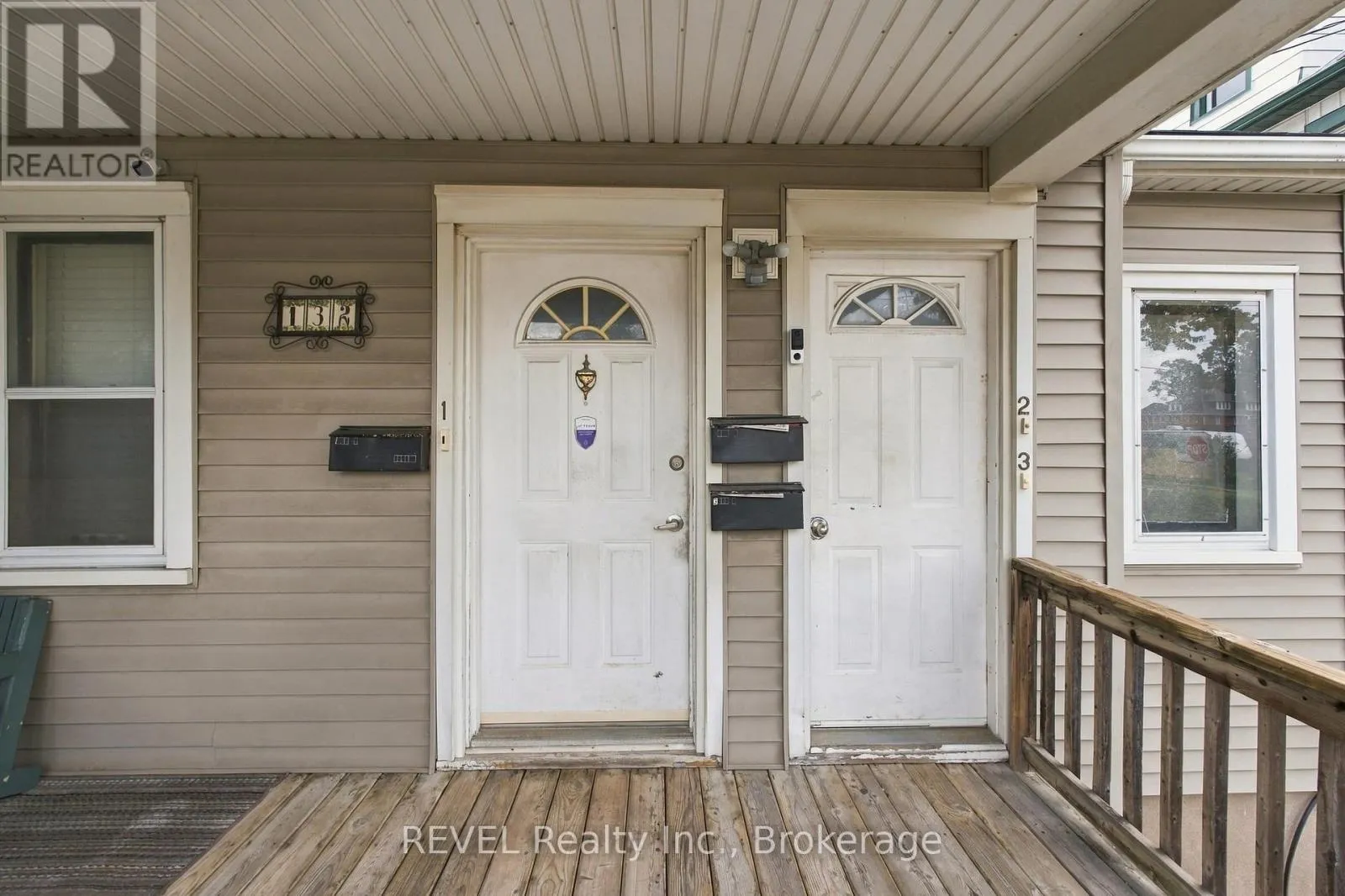 132 HELLEMS AVENUE