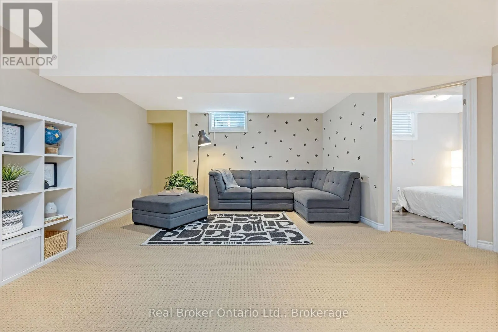 22 ATTO DRIVE