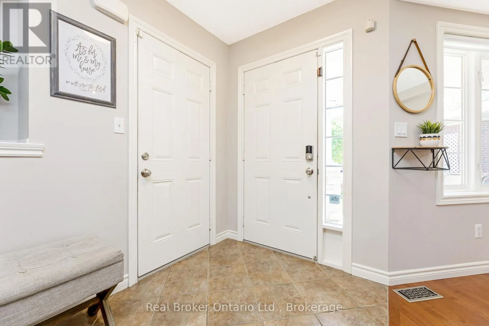 22 ATTO DRIVE