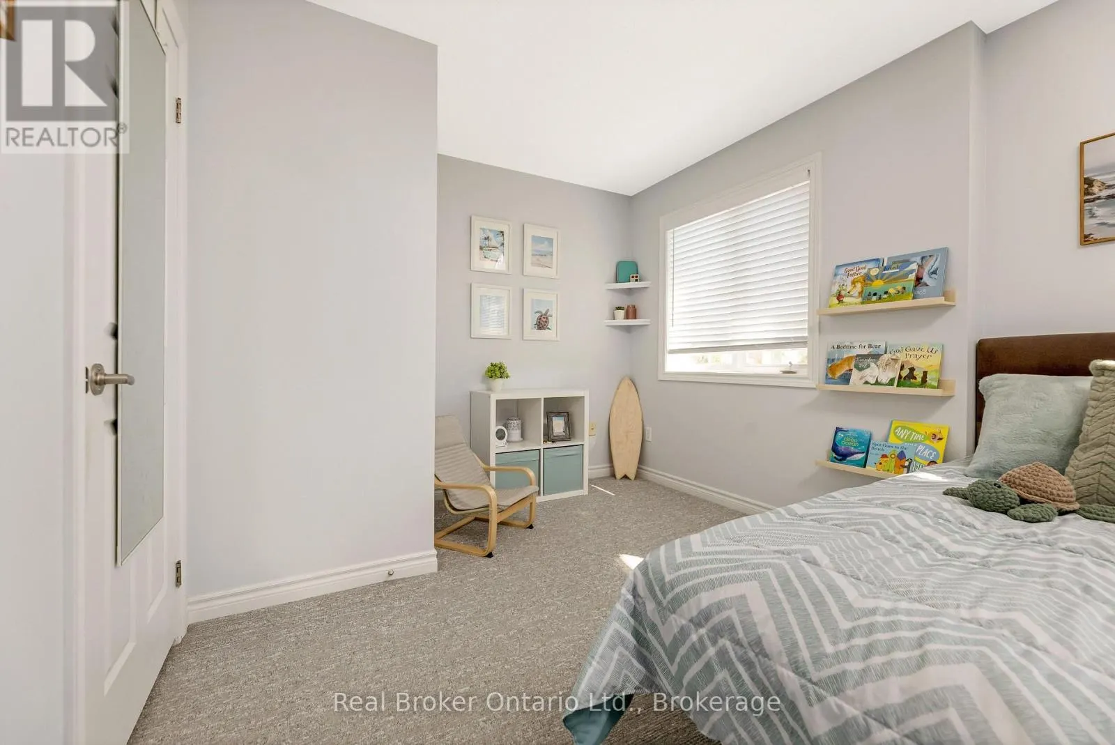 22 ATTO DRIVE