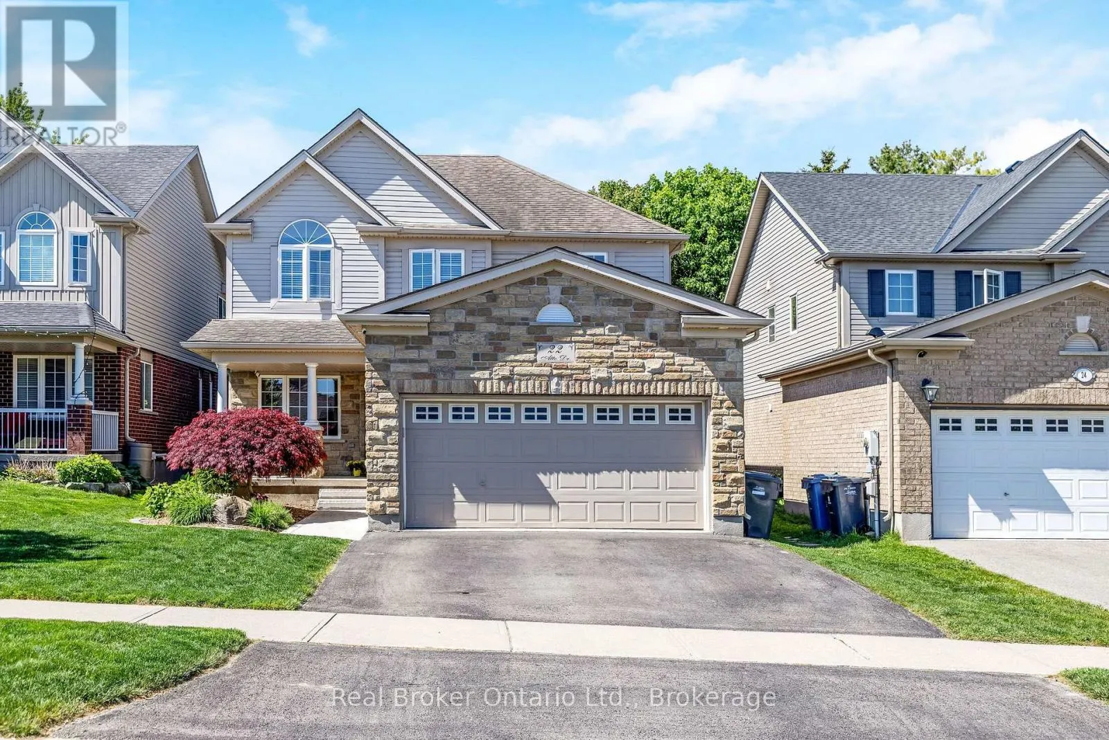22 ATTO DRIVE