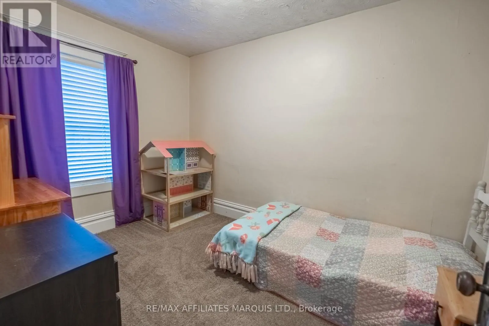 311 FOURTH STREET W