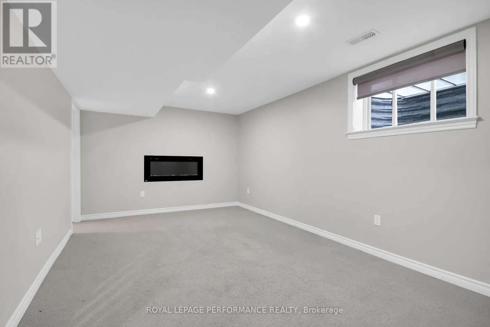 522 SILVERBELL CRESCENT