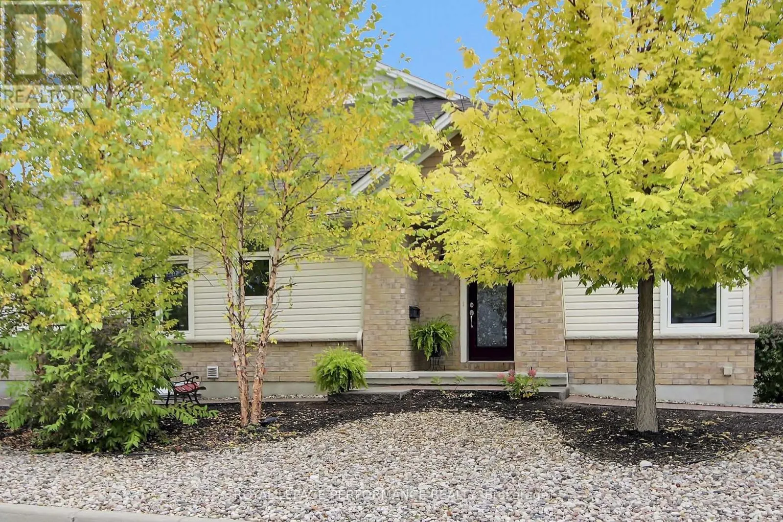 522 SILVERBELL CRESCENT