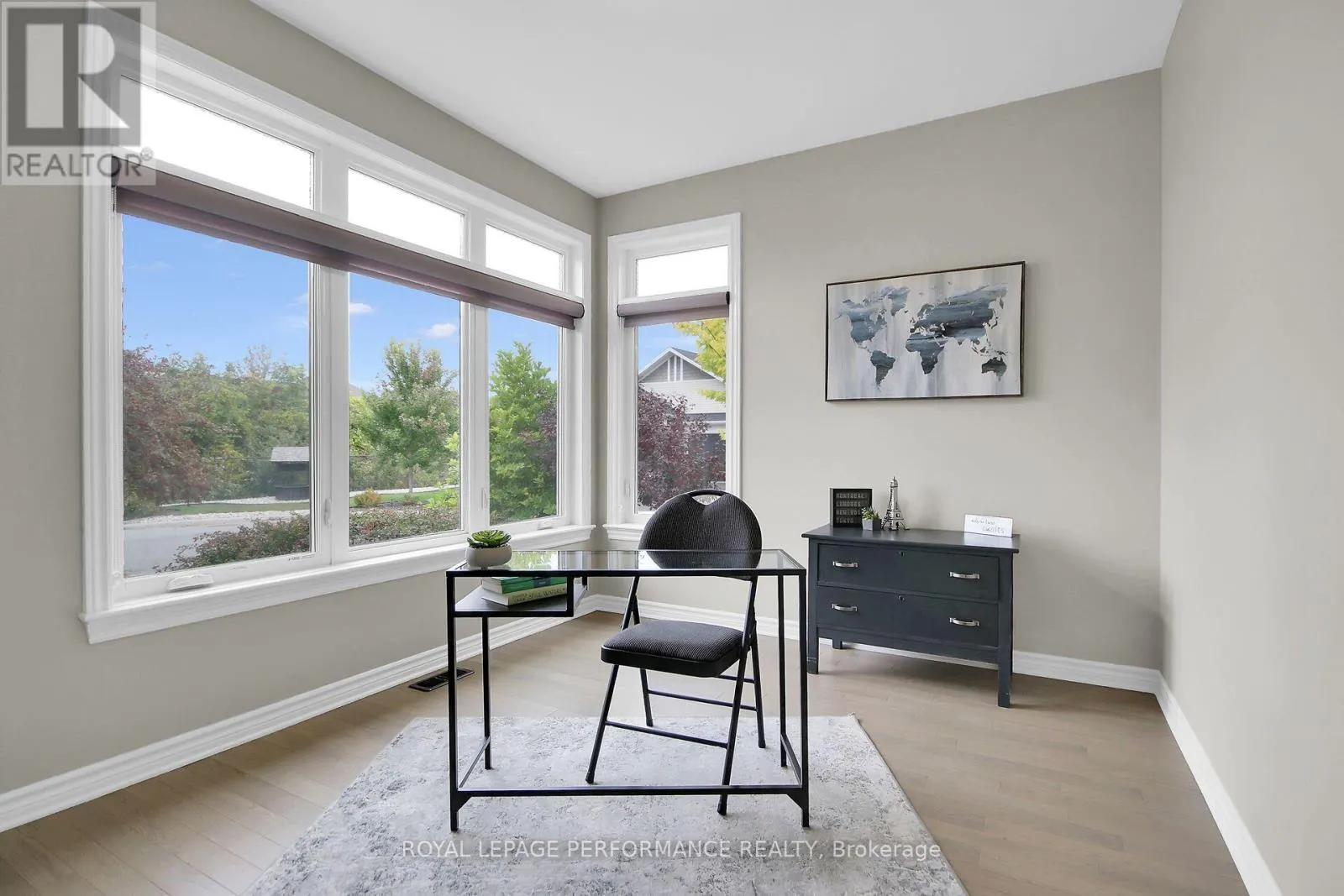 522 SILVERBELL CRESCENT