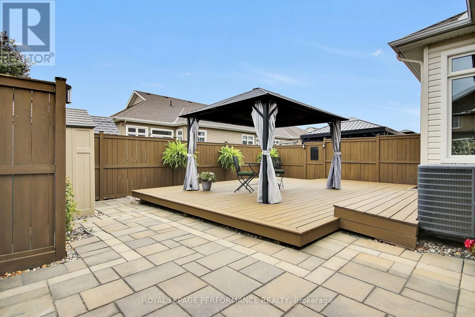 522 SILVERBELL CRESCENT