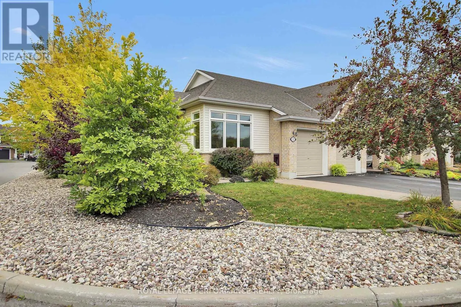 522 SILVERBELL CRESCENT