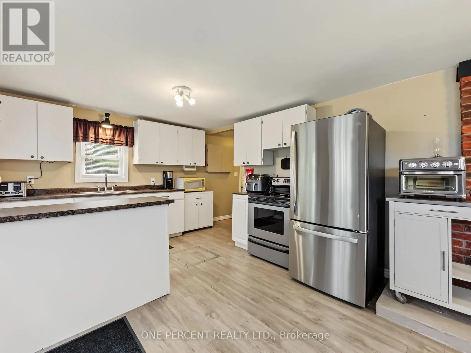 1619 CENTREVILLE ROAD