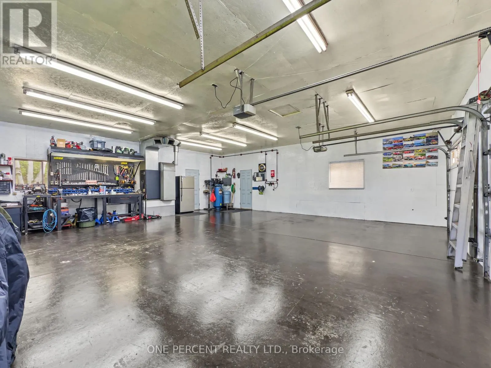 1619 CENTREVILLE ROAD
