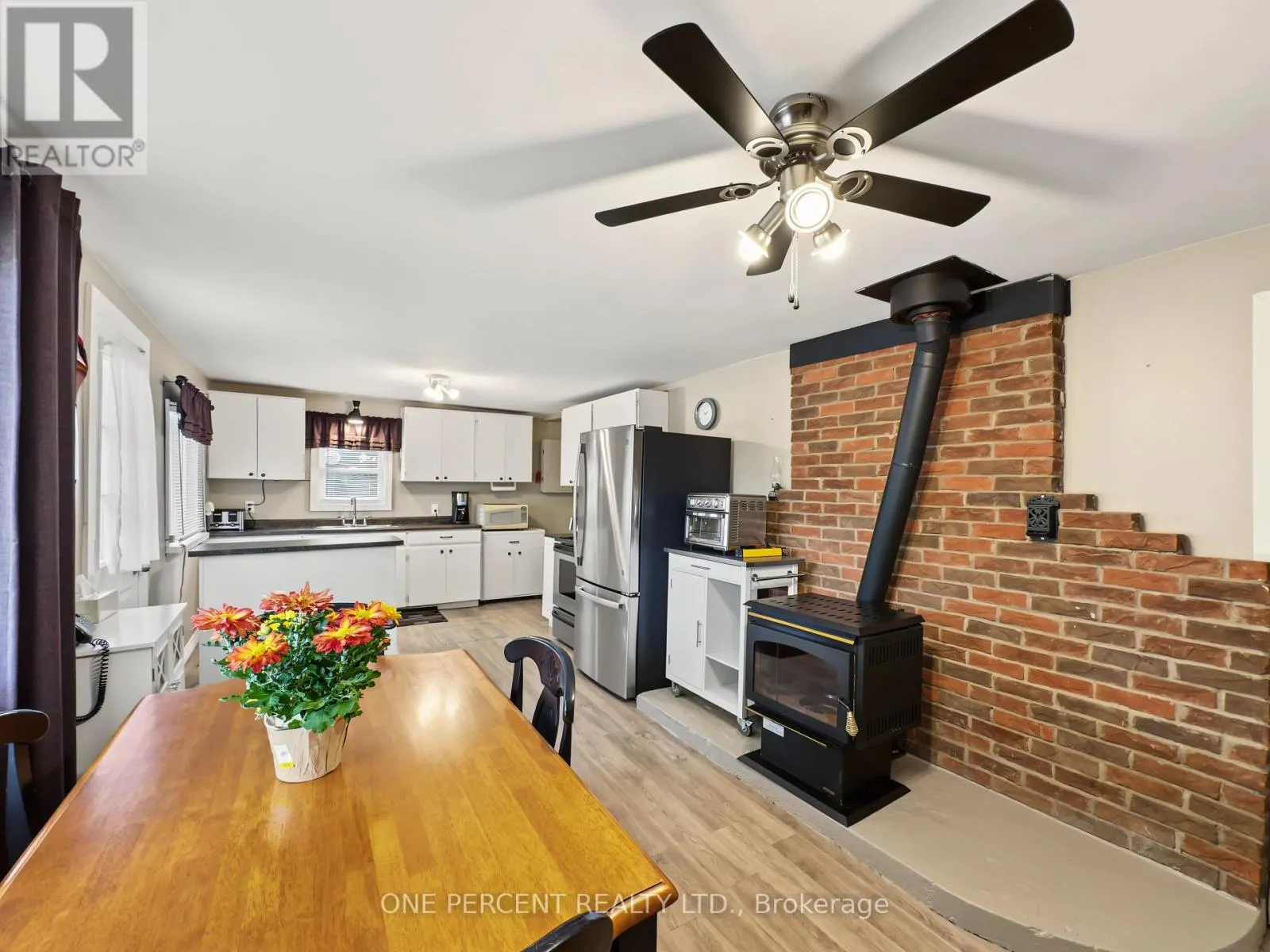 1619 CENTREVILLE ROAD