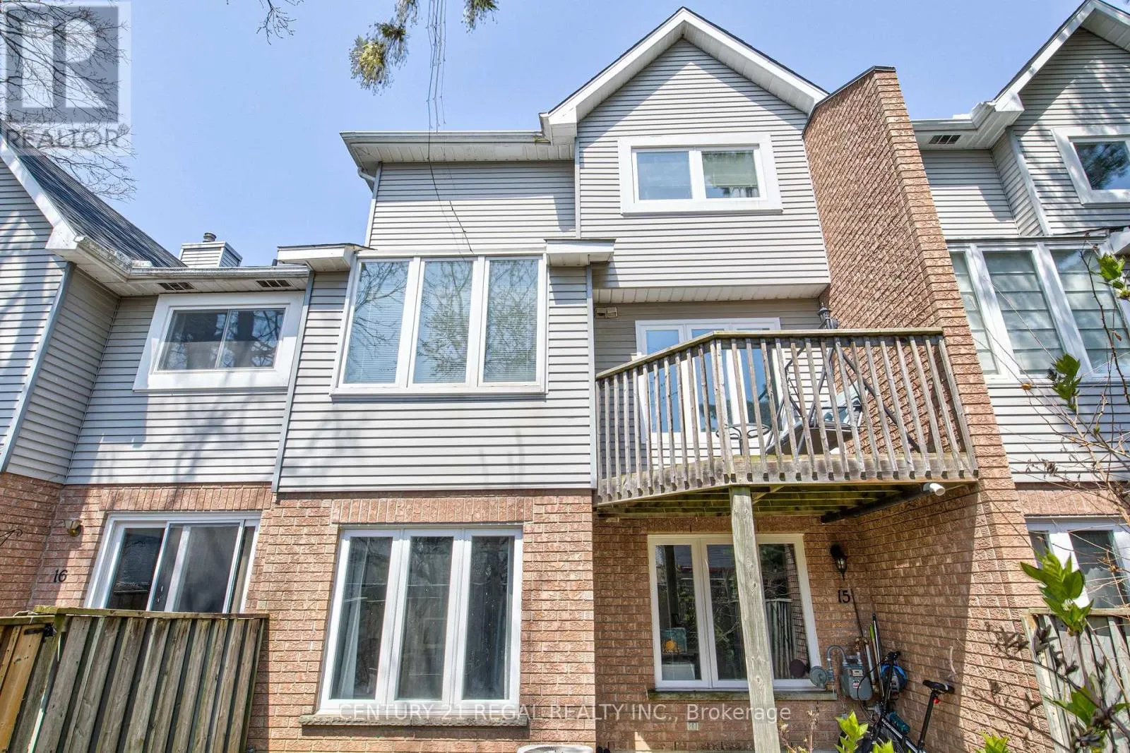 15 - 310 CHRISTOPHER DRIVE