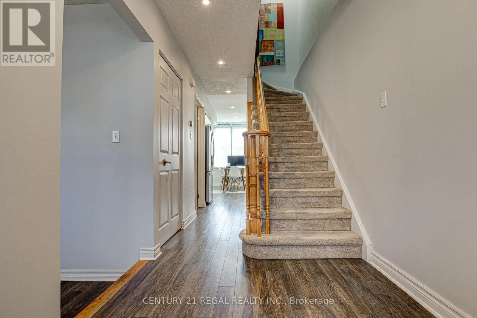 15 - 310 CHRISTOPHER DRIVE
