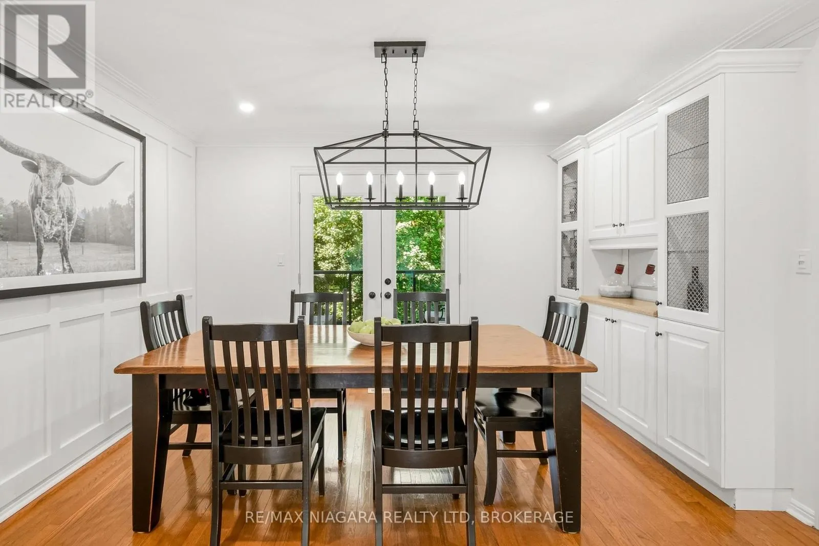 25 BERKHOUT TERRACE