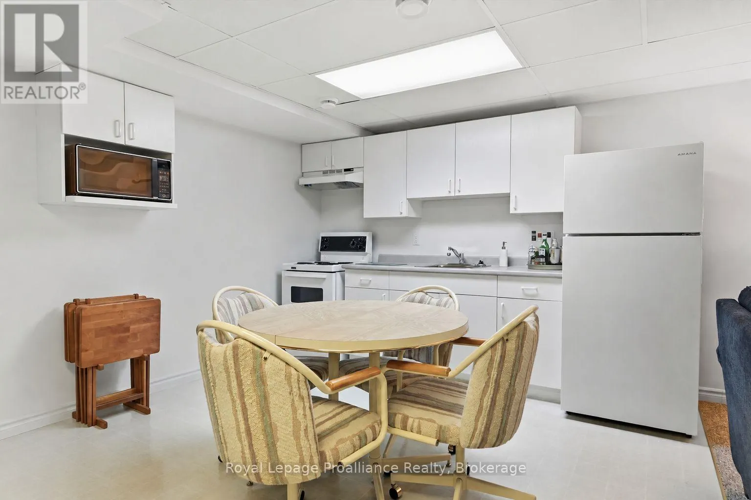 2979 JENNIFER DRIVE