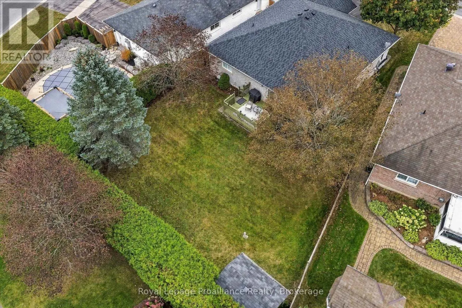 2979 JENNIFER DRIVE