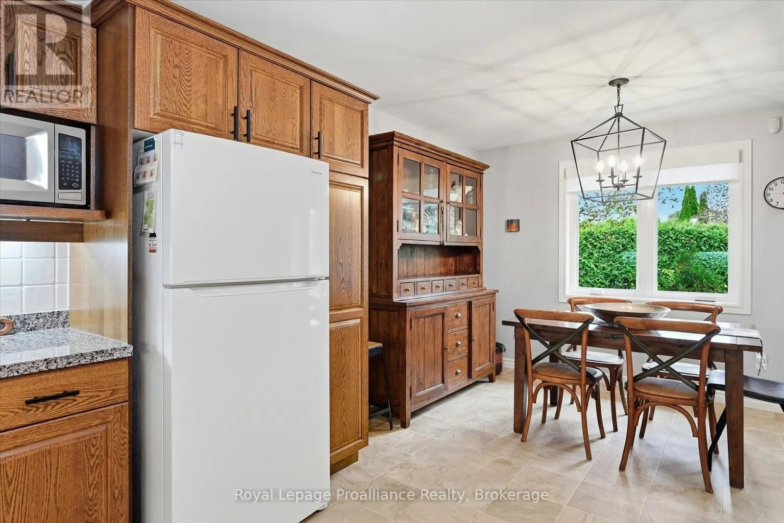 2979 JENNIFER DRIVE