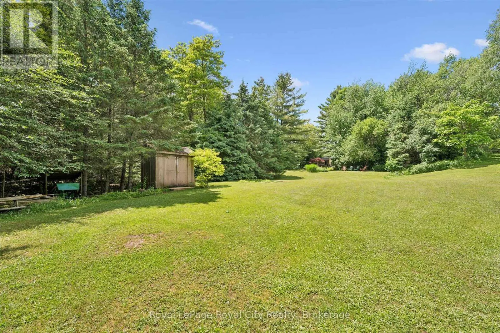 135 HUME ROAD