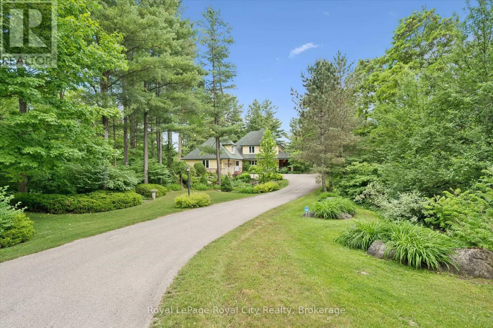 135 HUME ROAD
