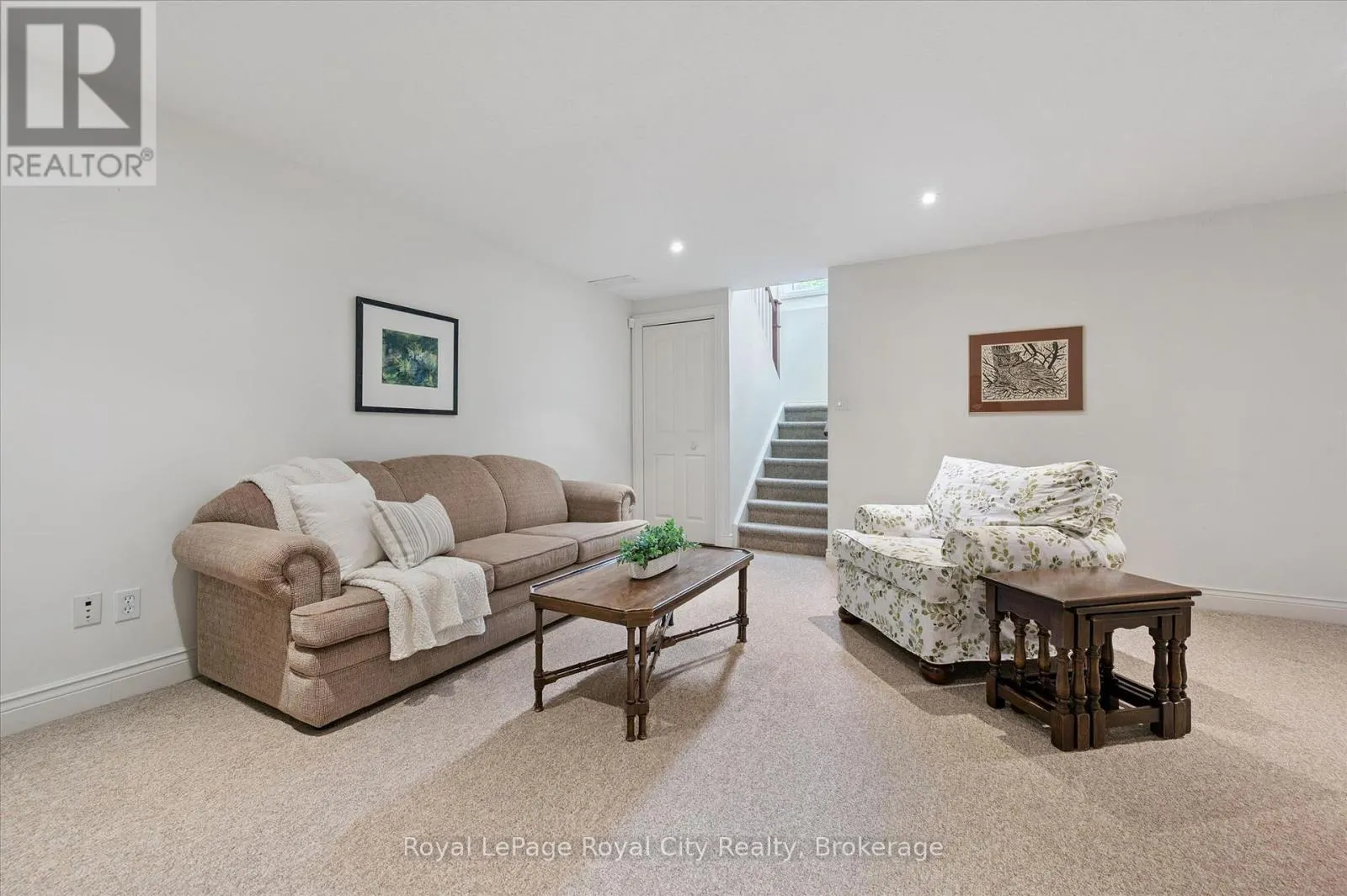 135 HUME ROAD