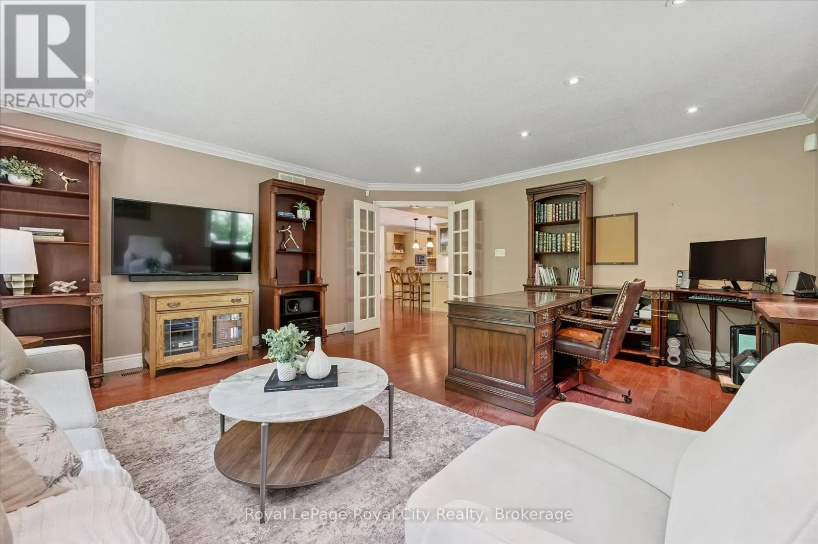 135 HUME ROAD
