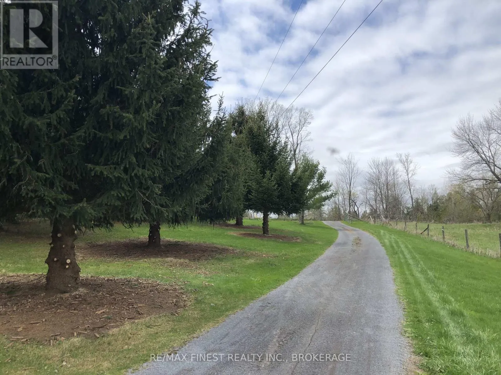 180 NAPANEE ROAD