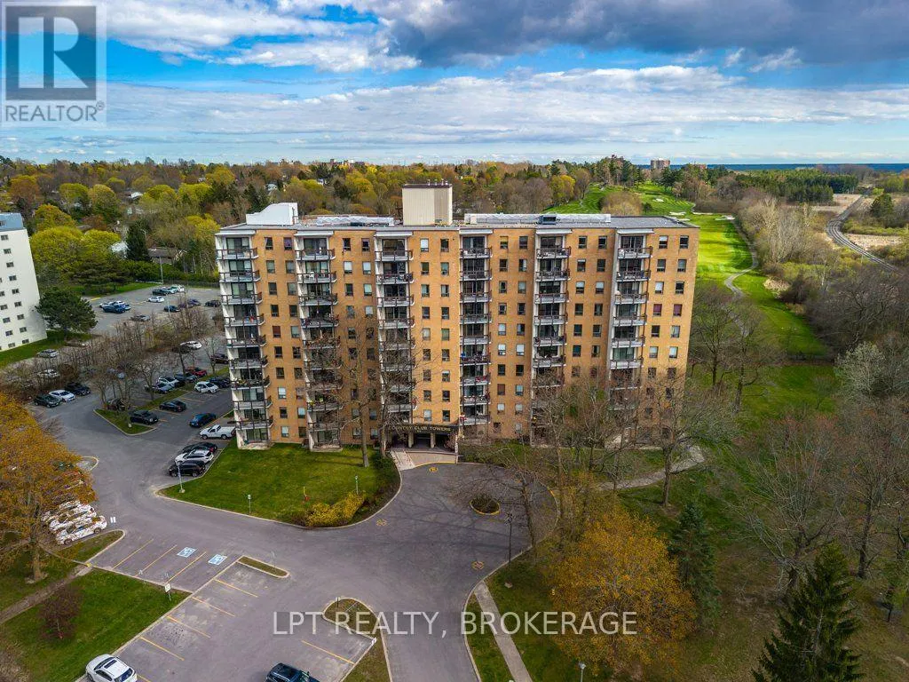 208 - 66 GREENVIEW DRIVE #208