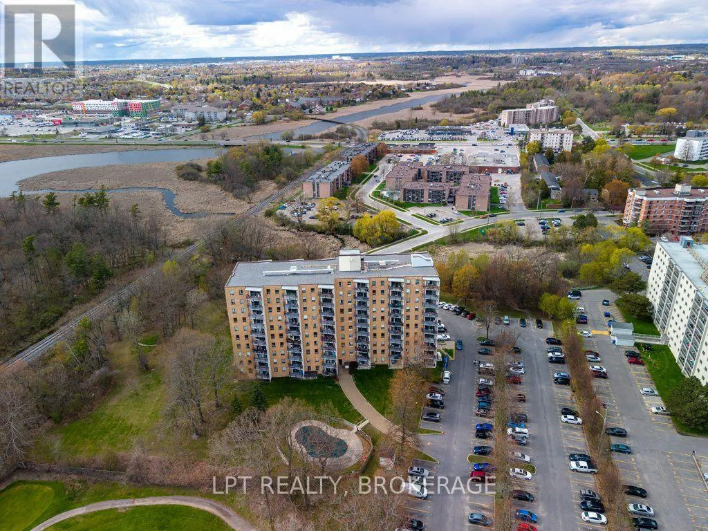 208 - 66 GREENVIEW DRIVE #208