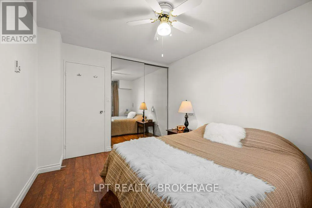 208 - 66 GREENVIEW DRIVE #208