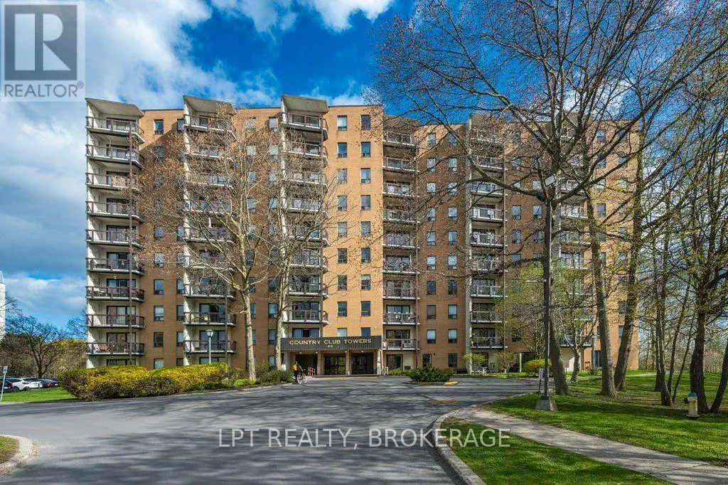 208 - 66 GREENVIEW DRIVE #208