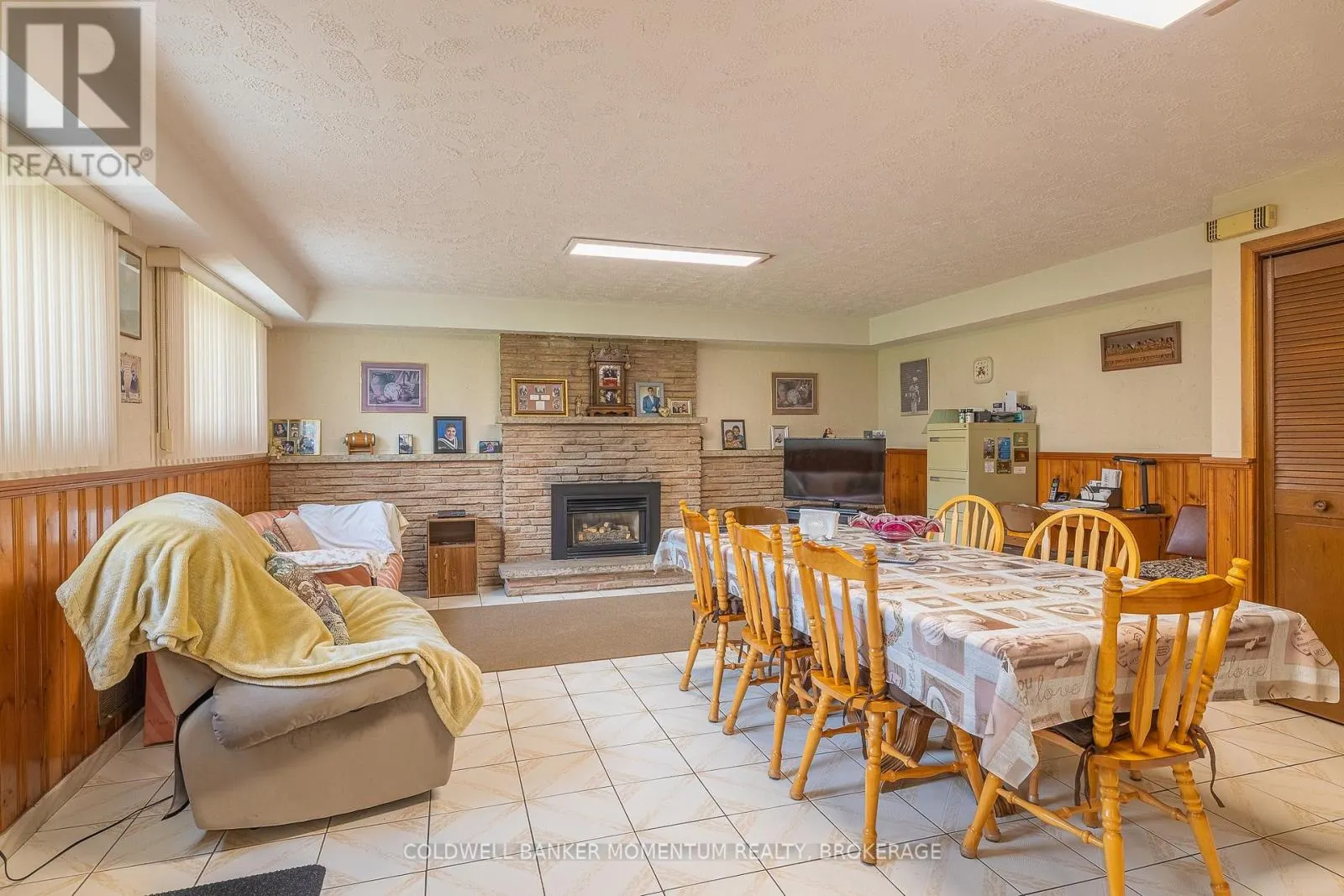 4177 BROOKDALE DRIVE