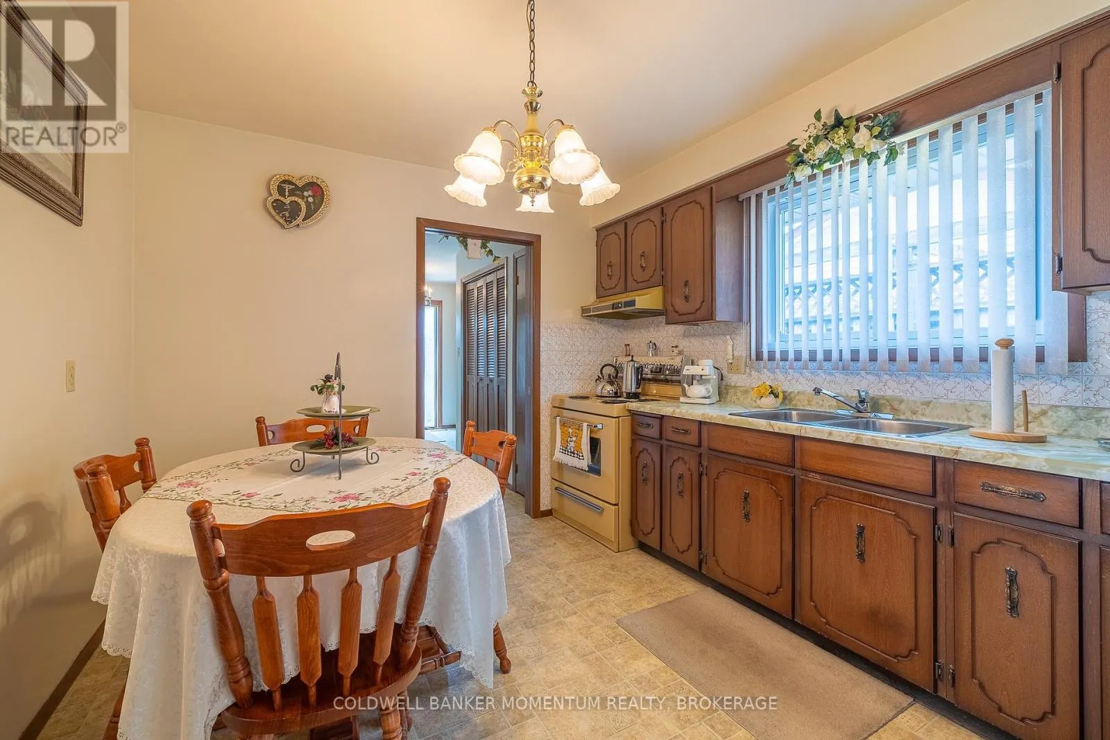 4177 BROOKDALE DRIVE