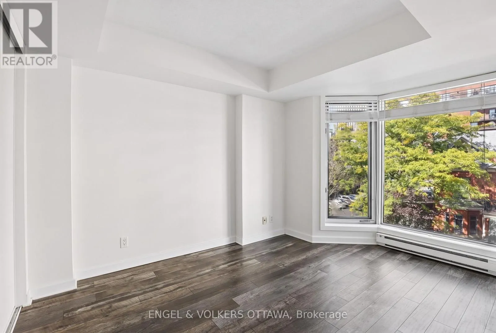 408 - 138 SOMERSET STREET W