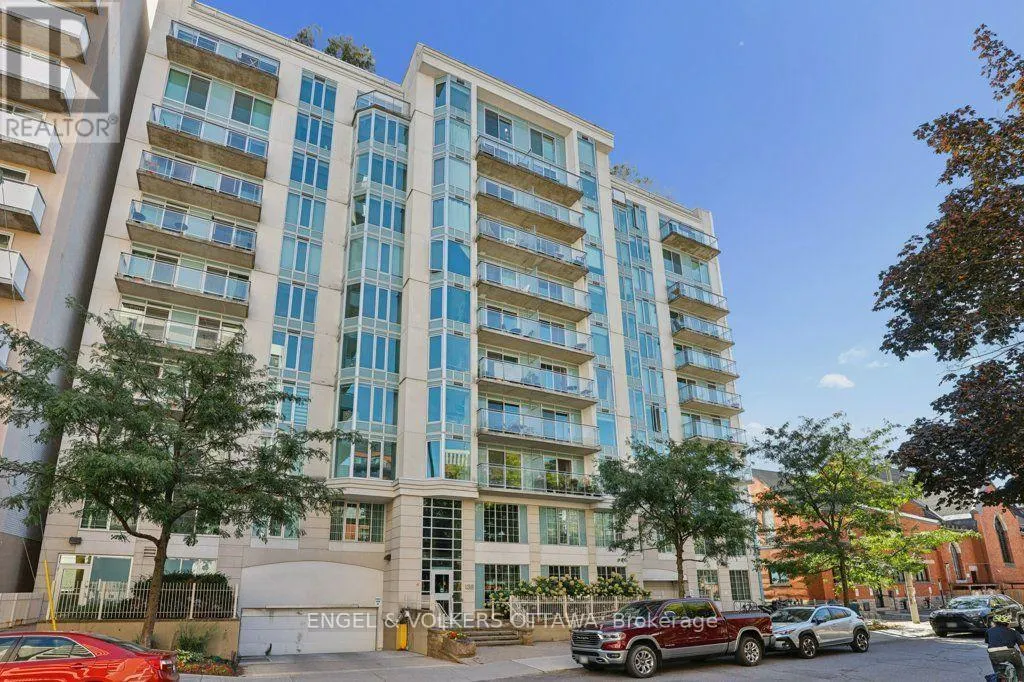 408 - 138 SOMERSET STREET W
