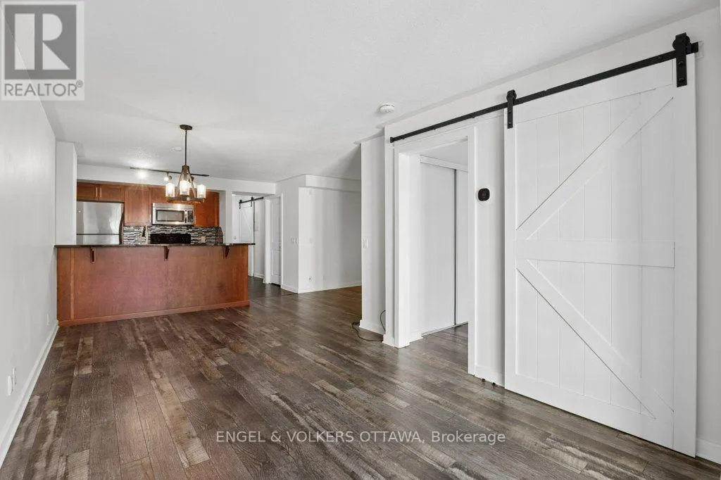 408 - 138 SOMERSET STREET W