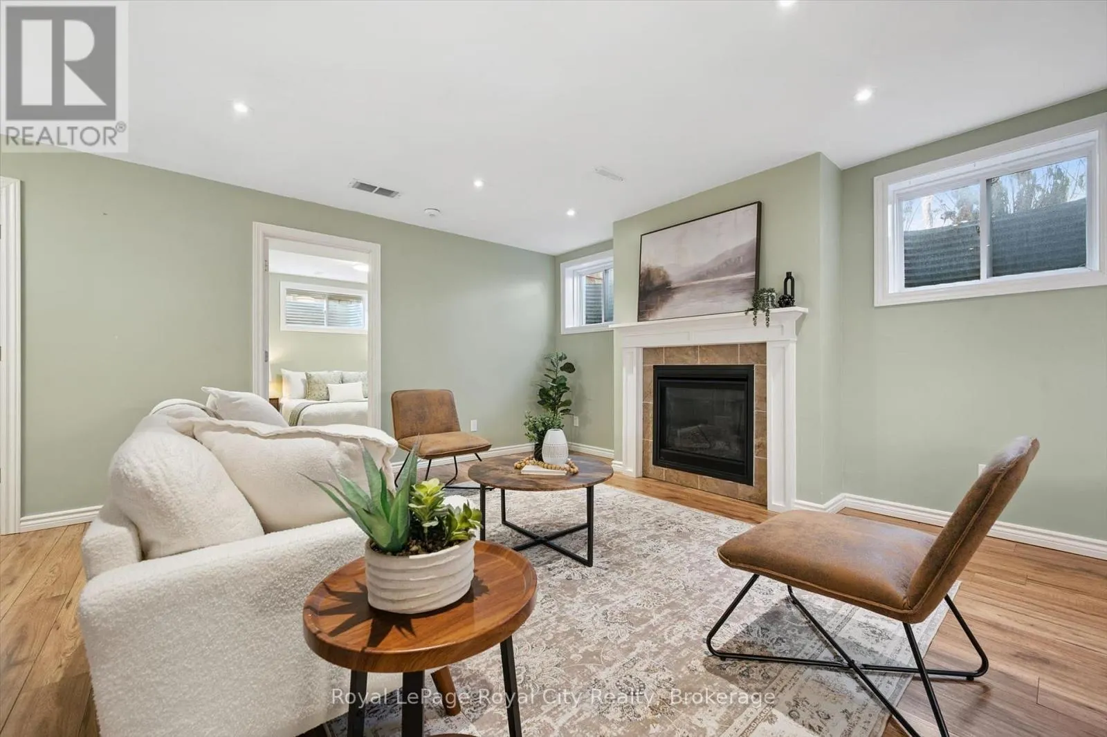 60A EASTVIEW ROAD