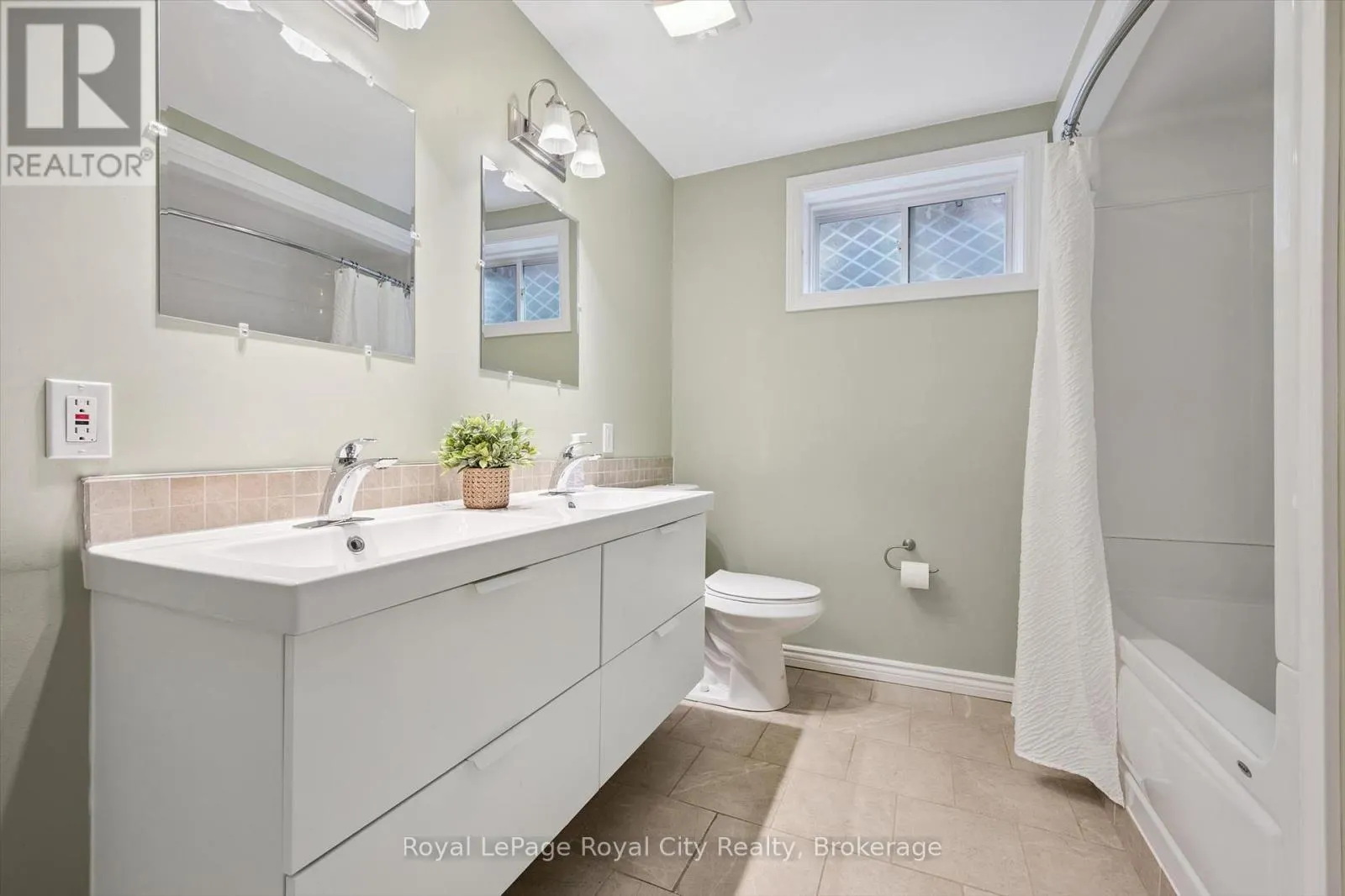 60A EASTVIEW ROAD