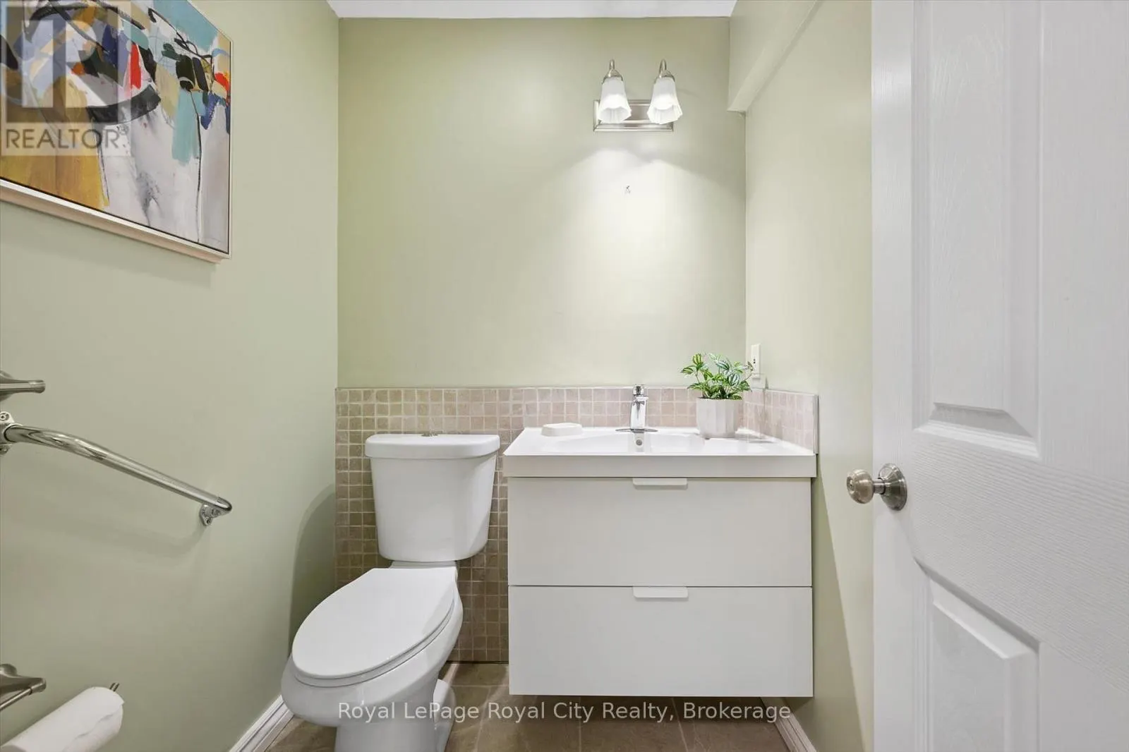 60A EASTVIEW ROAD
