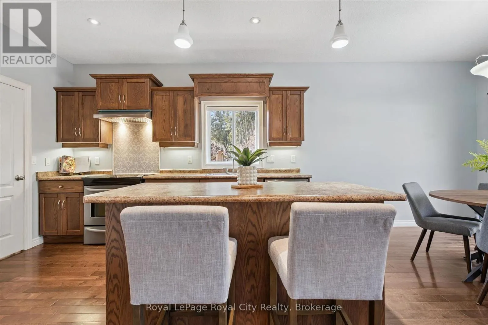 60A EASTVIEW ROAD