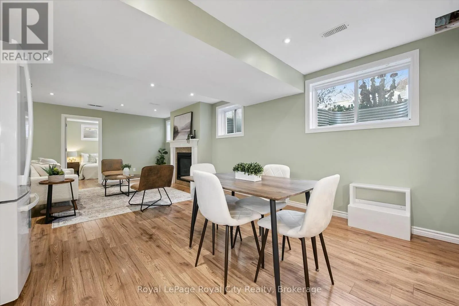 60A EASTVIEW ROAD