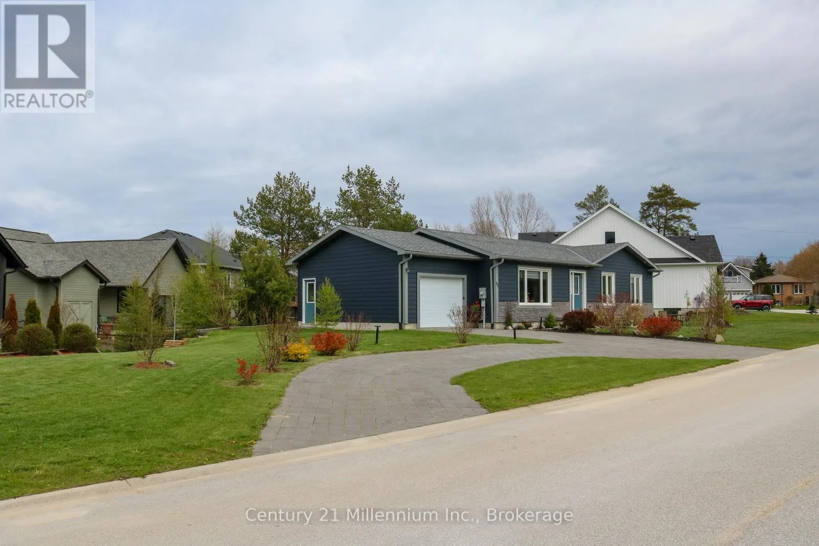 85 GORDON CRESCENT