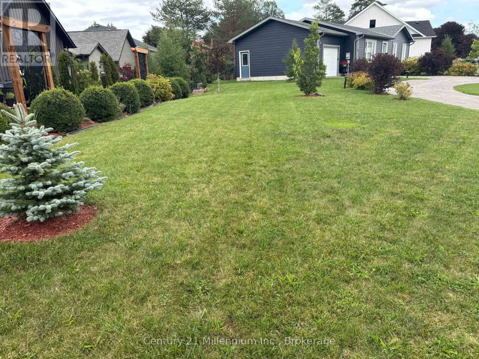 85 GORDON CRESCENT