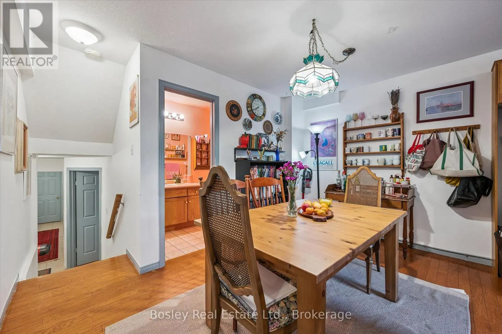 4 HAYWARD CRESCENT