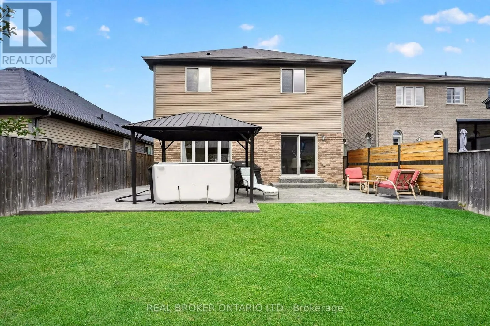 4890 ALLAN COURT