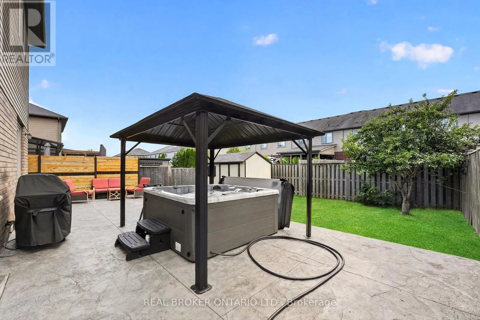 4890 ALLAN COURT